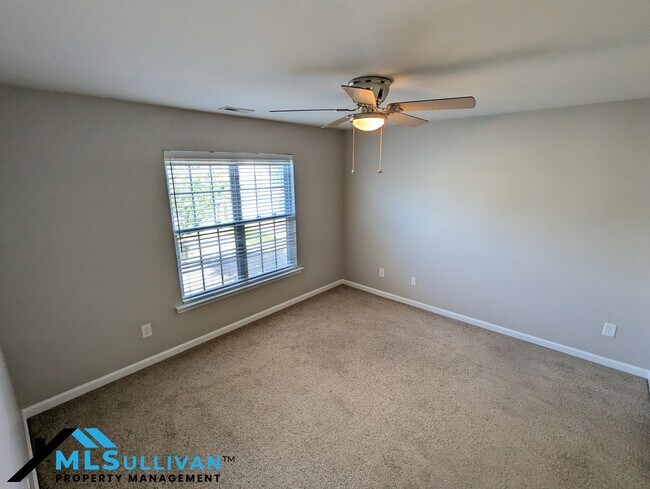 Building Photo - 8219 Saltwood Pl