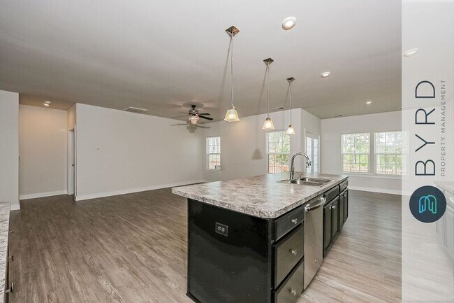 Building Photo - 9206 Miranda Ln