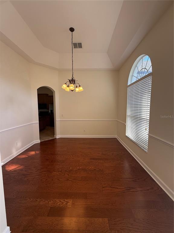 Building Photo - 10029 Chardonnay Dr