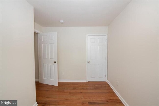 Building Photo - 102 Brookfield Terrace