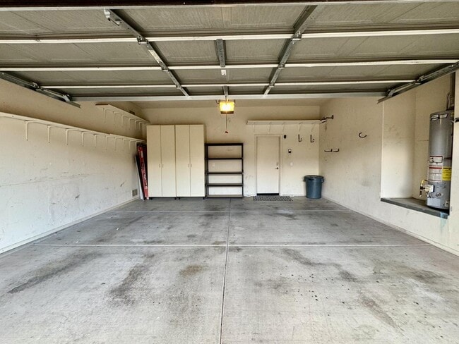 Building Photo - 13743 N High Mountain View Pl