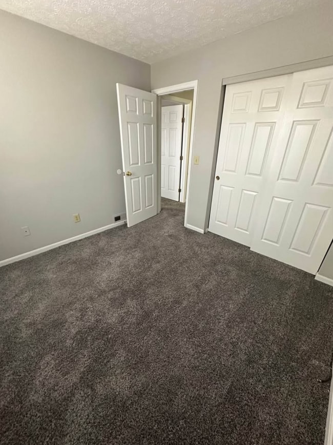 Building Photo - 1124 Kims St