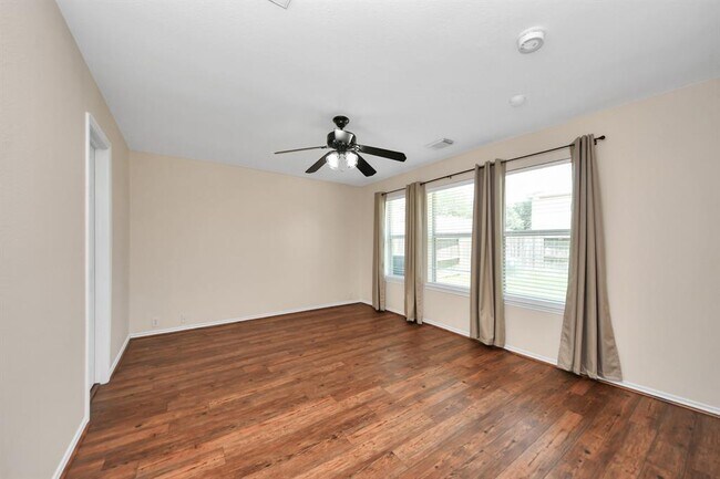 Building Photo - 2718 Swift Fox Corner