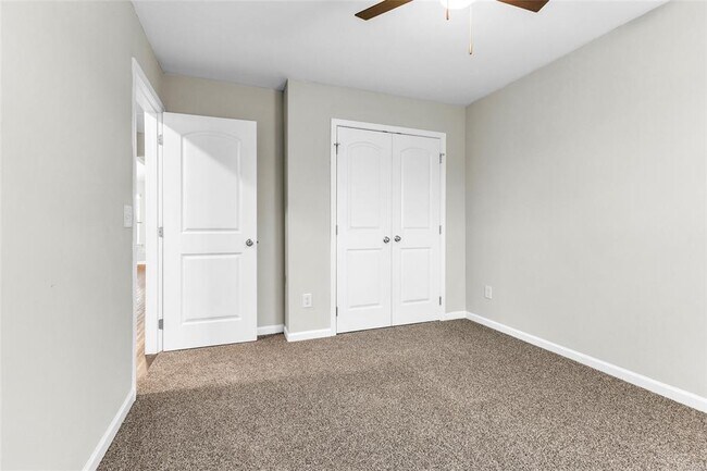 Building Photo - 1823 Landing Pl