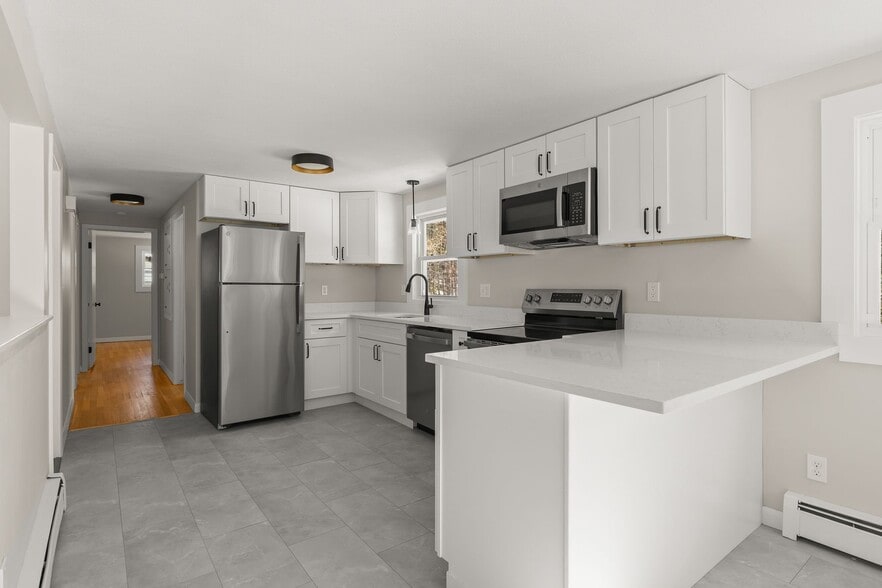 Building Photo - 41 Scadding St