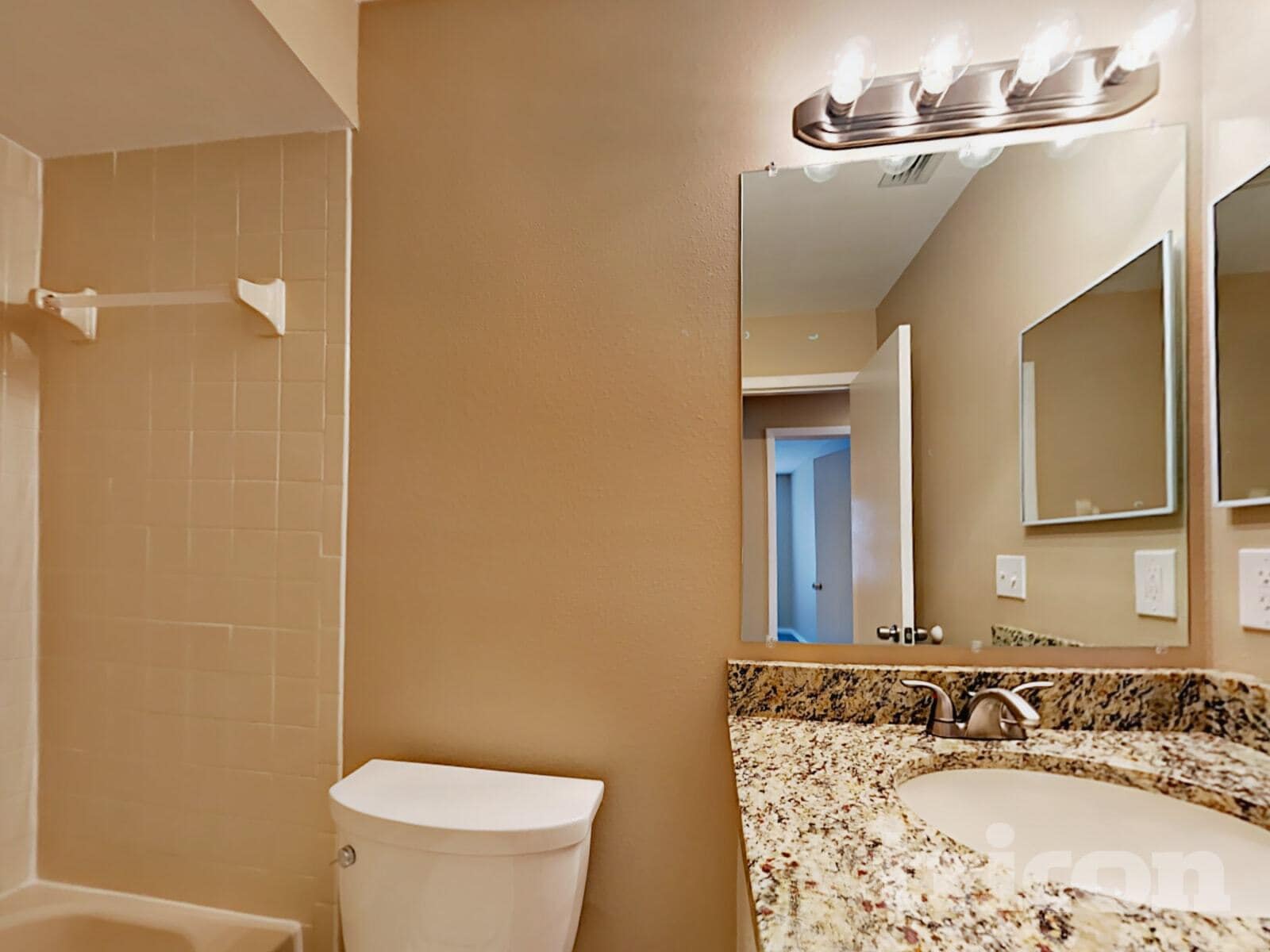 Building Photo - 4713 N Dawnmeadow Ct