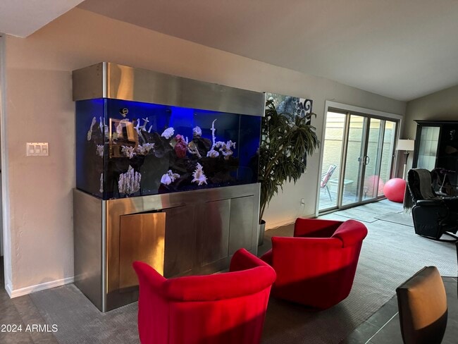 Building Photo - 7908 E Solano Dr