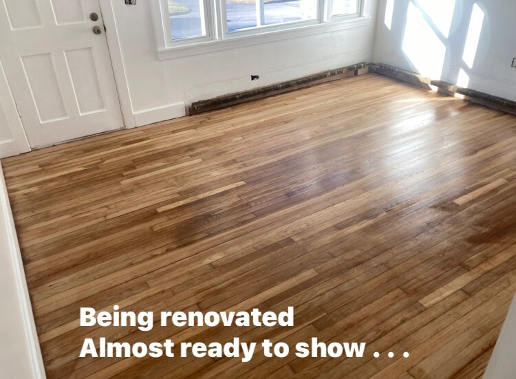 Building Photo - 19 Perry St