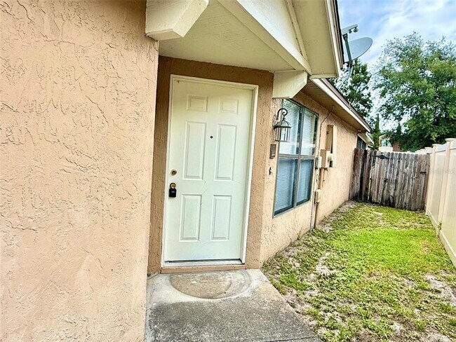Building Photo - 1215 Creekbottom Cir