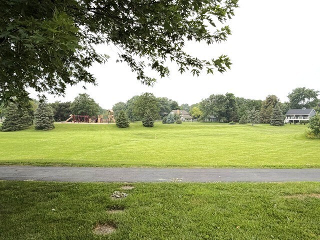 Building Photo - 6582 Tealwood Rd