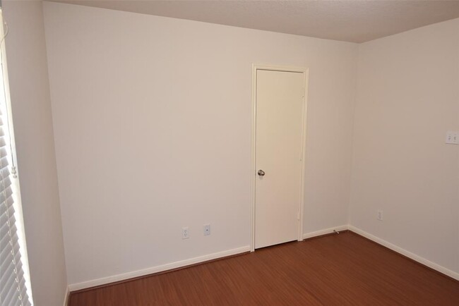 Building Photo - 12685 Lake Conroe Hills Dr