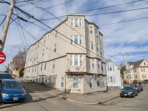 Building Photo - 82 Gershom Ave