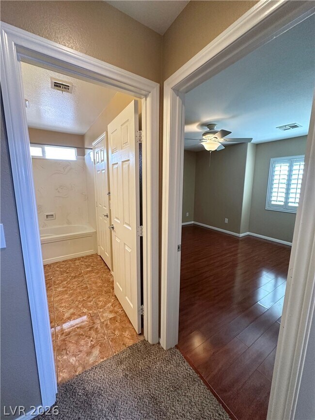 Building Photo - 9280 W Sunny Oven Ct