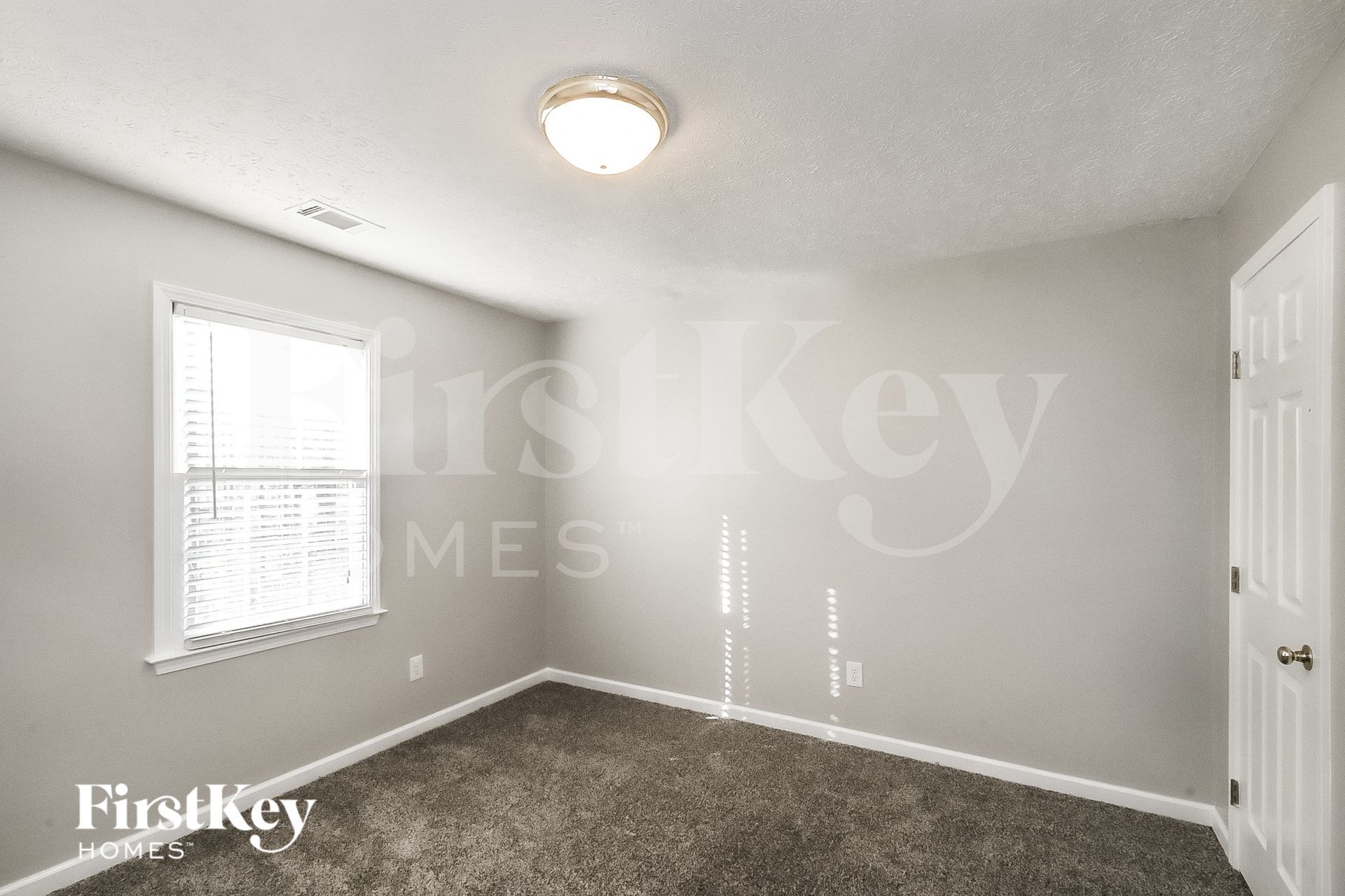 Building Photo - 211 Bennett Farms Trail