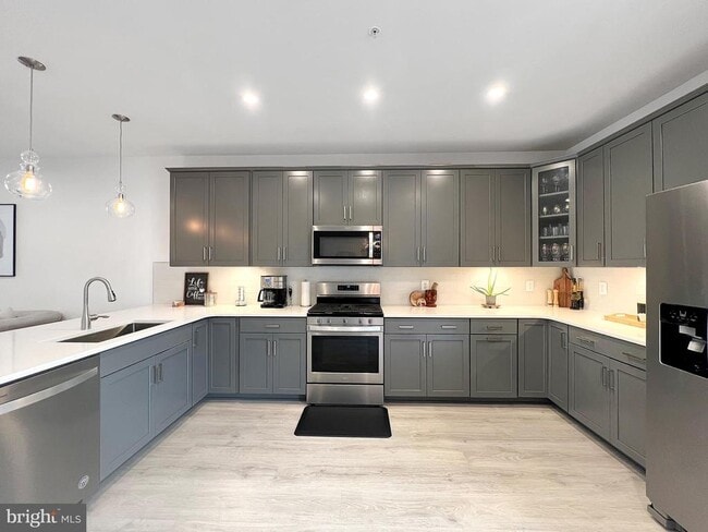 Building Photo - 1313 Hidden Trace Cove