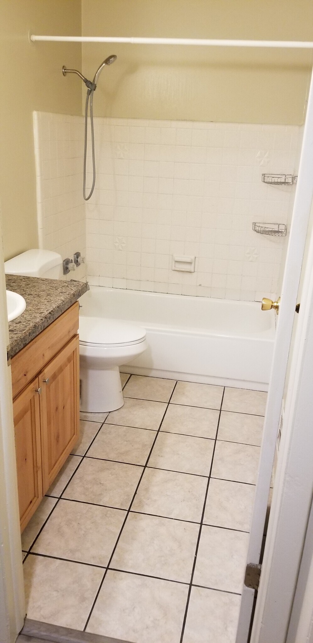 Building Photo - 3070 Eccles Ave