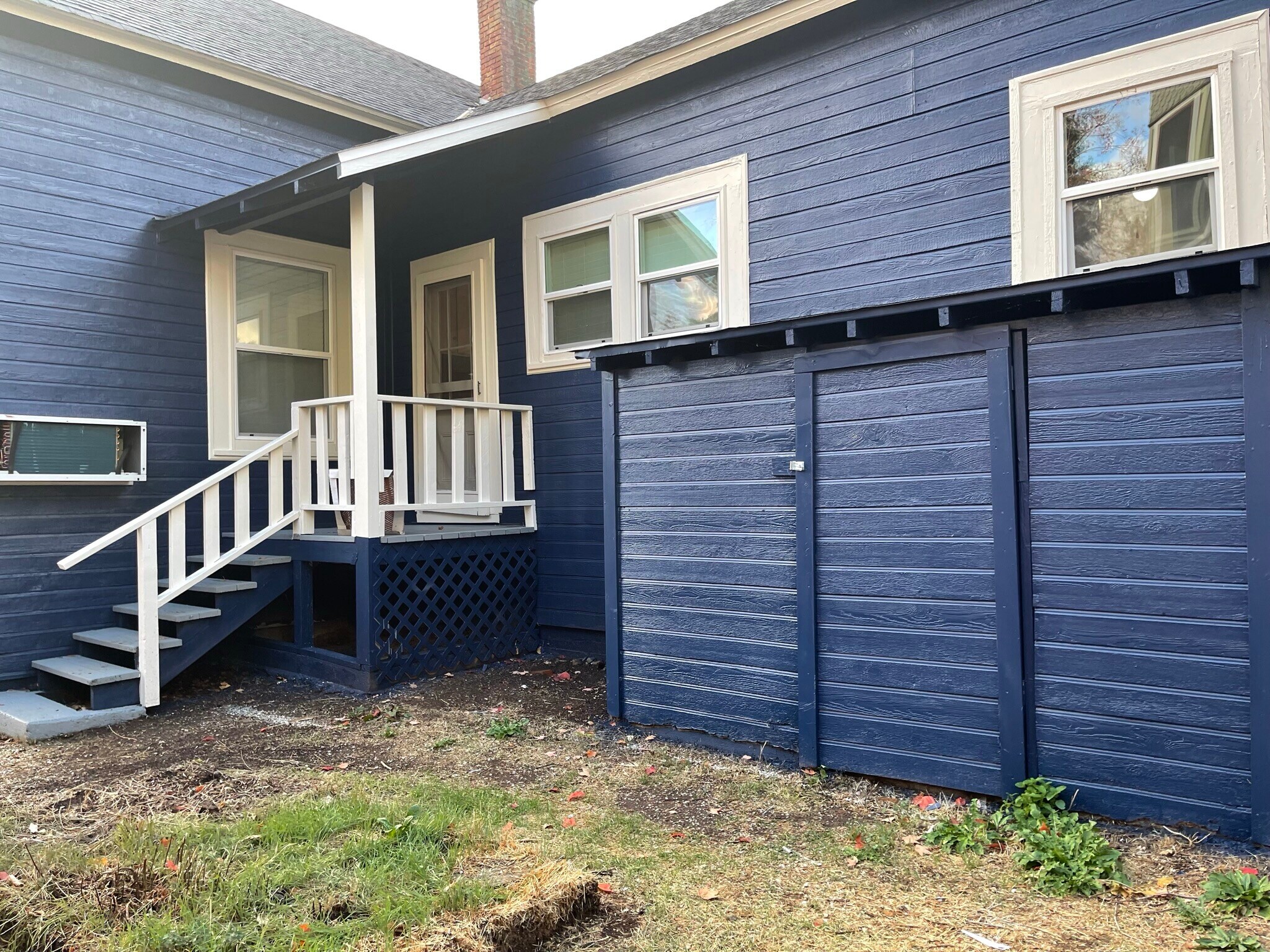 Building Photo - 436 W Main St