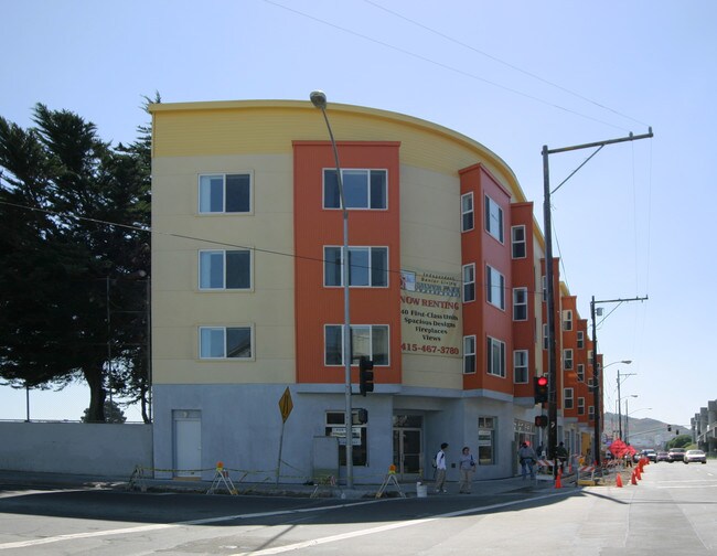 Building Photo - Silver Park Apartments