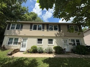 Building Photo - $1,750 | 3 Bedroom, 1 Bathroom | FULLY REMODELED | No Pets | Available for August 1st, 2026 Move in!
