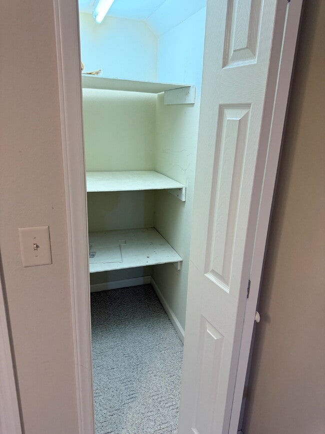 Building Photo - Spacious 3 Bed, 3 Bath Home in Ratcliff Cove Community – Available Soon!