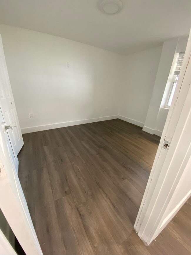 Building Photo - 2987 NW 44th St