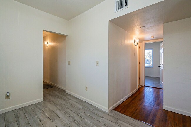 Building Photo - 49 E Adams St