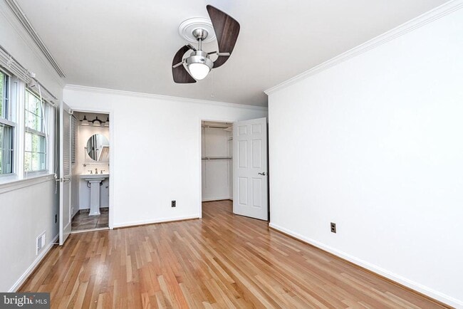 Building Photo - 2412 Rockbridge St