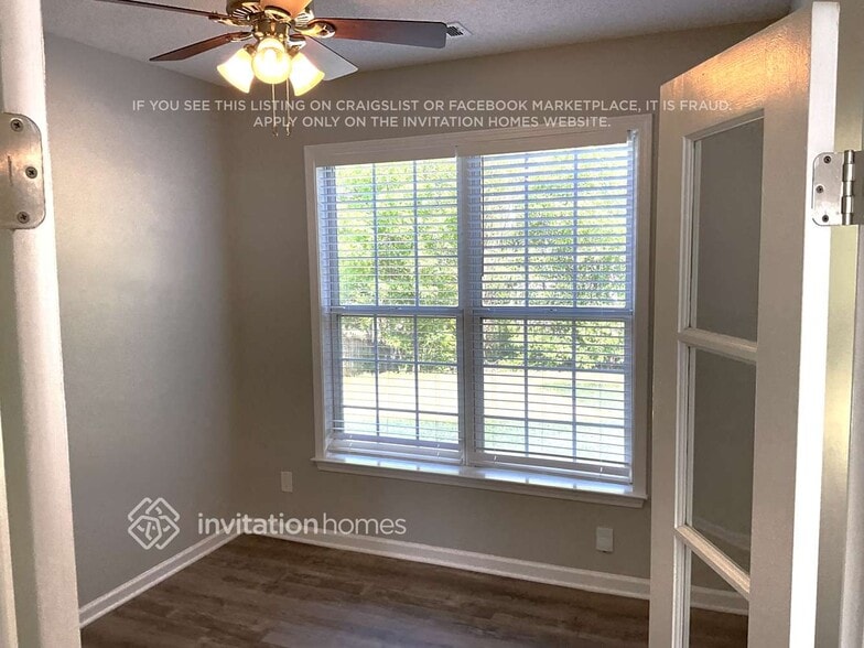 Building Photo - 313 Don Pierre Way