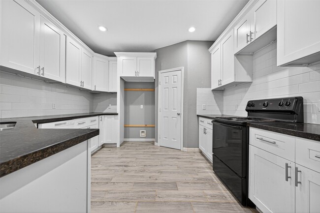 Building Photo - 25106 Morgan Cemetery Rd