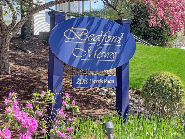 Building Photo - 208 Harris Rd