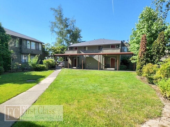 Building Photo - 4832 SW Murray Blvd