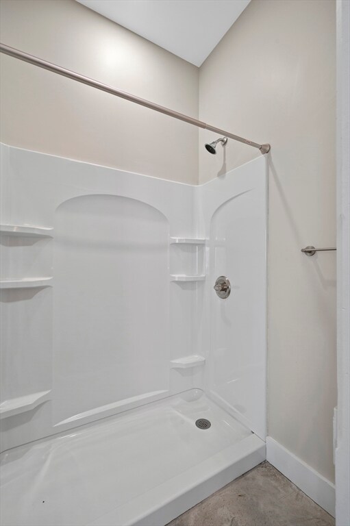 Building Photo - 34 Tremaine St