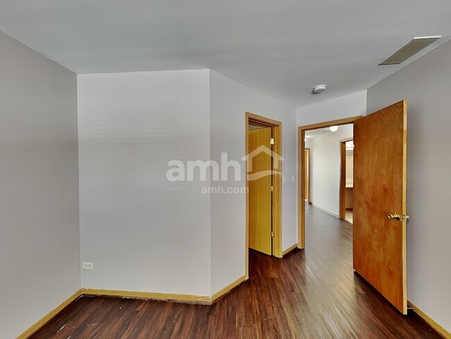 Building Photo - 5308 W Orchard Trail