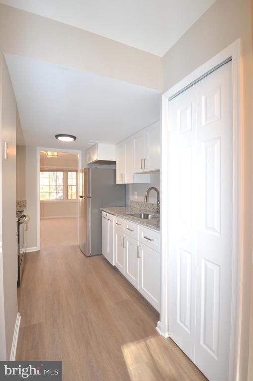 Building Photo - 12318 Cinnamon St