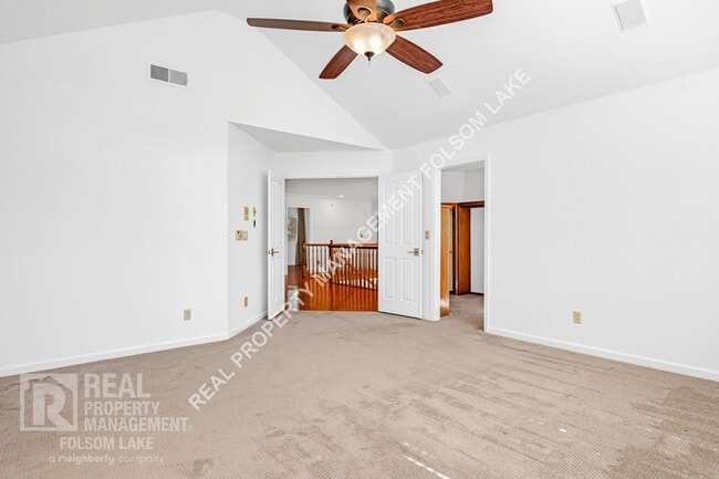 Building Photo - Beautiful 4bd 3ba home in Los Cerros Neigh...