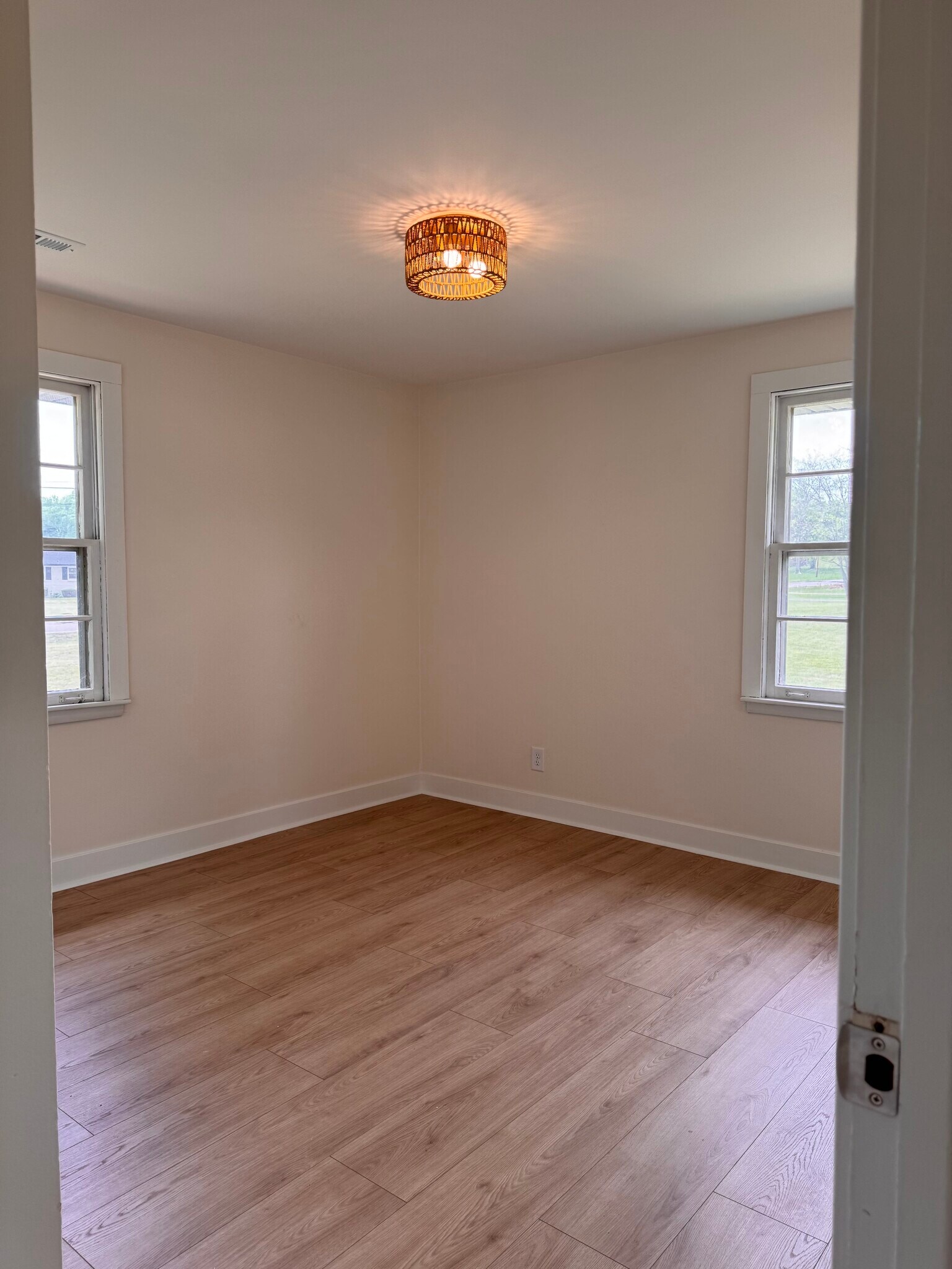 Bedroom 2 - 4362 Cato Rd