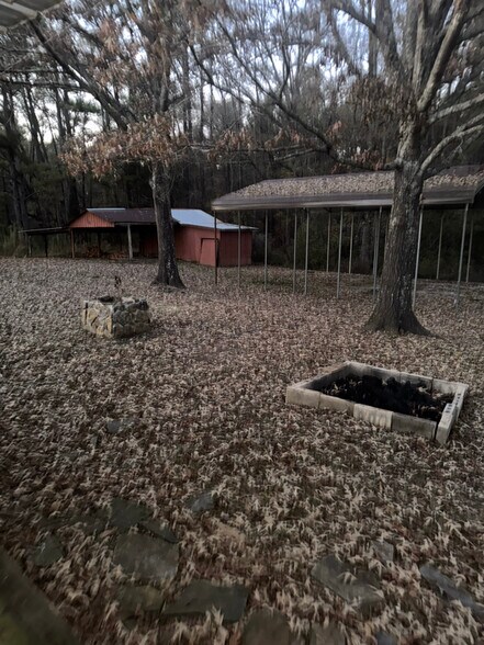 Building Photo - 13172 Post County Line Rd