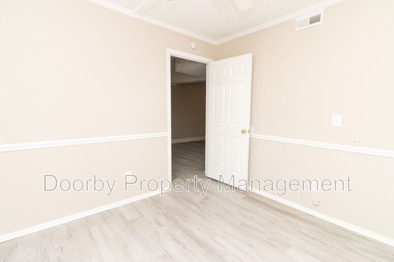 Building Photo - 5102 TN-58