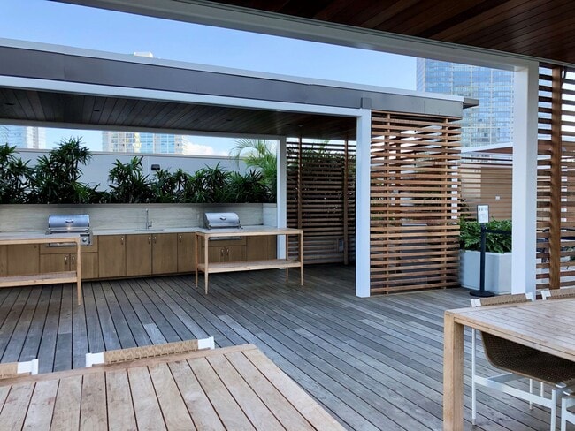 Building Photo - Aalii - Furnished Studio/1BA/1PK