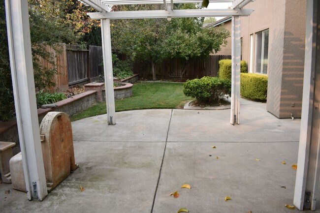 Building Photo - 469 Anacapa Dr