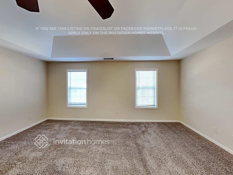 Building Photo - 3342 Kittery Dr SW