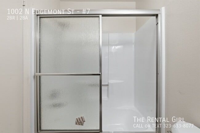 Building Photo - 1002 N Edgemont St