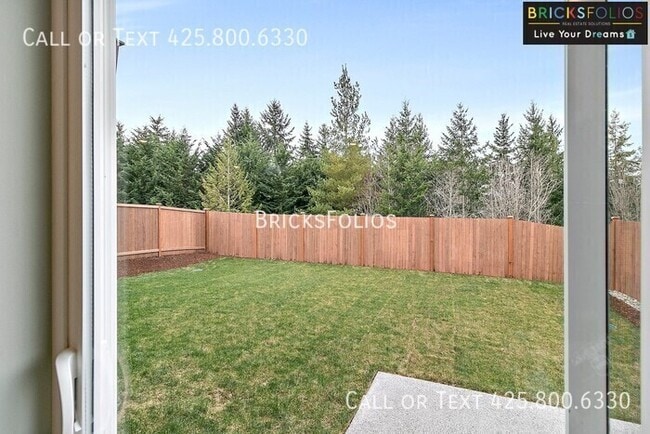 Building Photo - 1265 SW Pendleton Way