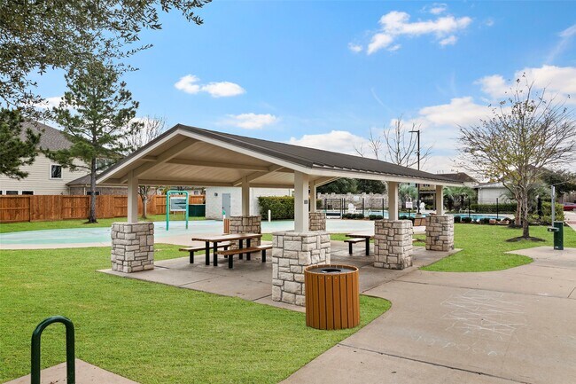 Building Photo - 2110 Artic Loon Dr