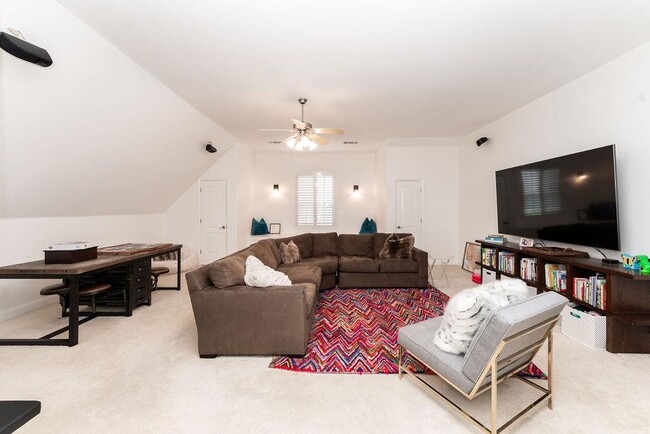 Building Photo - 3408 Travis Country Cir
