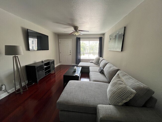 Building Photo - Live in the Heart of SoCo | Furnished Condo with Pool & Gym