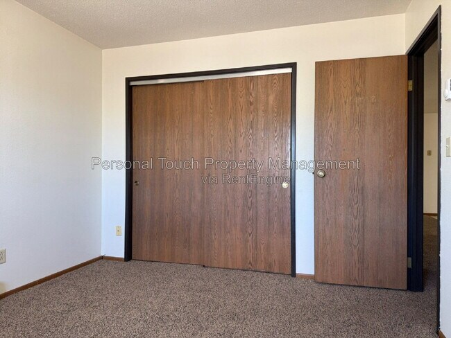 Building Photo - 1318 34th Ave S
