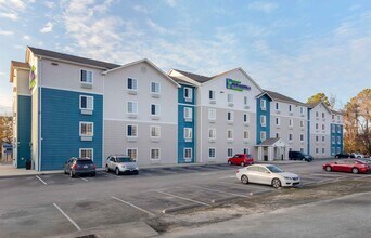 Building Photo - Furnished Studio-Fayetteville - Fort Bragg