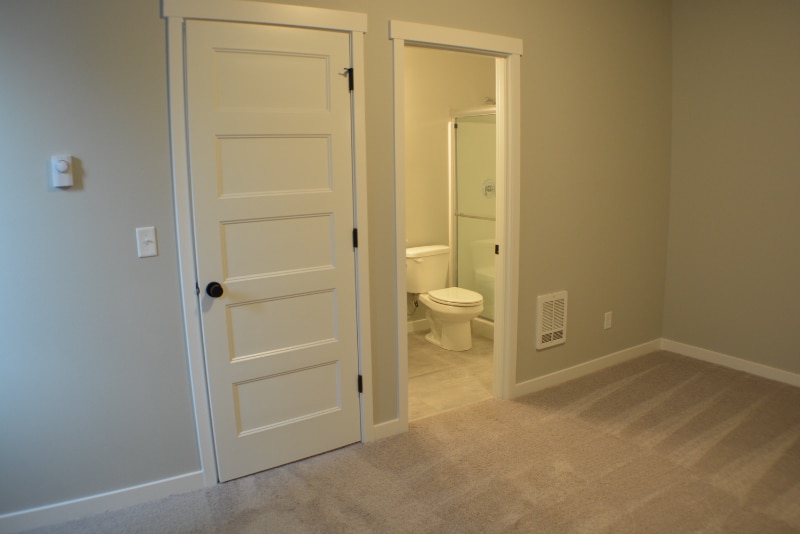 Building Photo - 8732 68th Pl NE