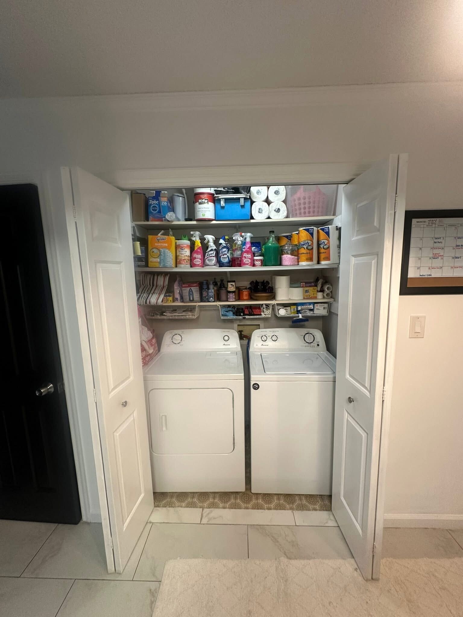 Laundry area - 3847 Tambark Dr